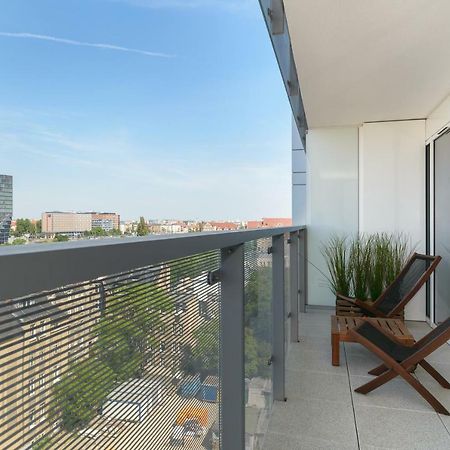 Perfectely Located Stay With Free Parking Poznań Exteriör bild