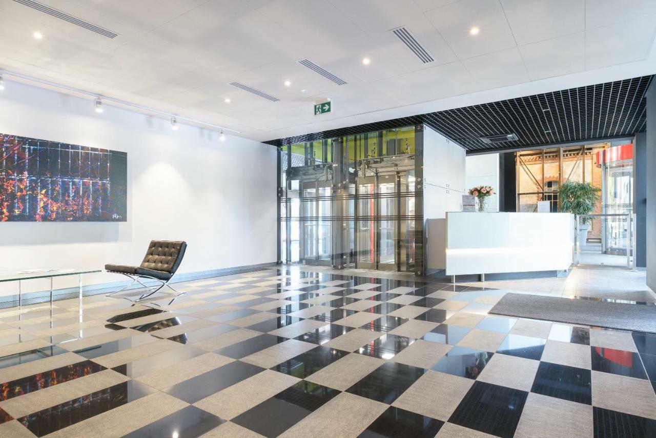 Perfectely Located Stay With Free Parking Poznań Exteriör bild